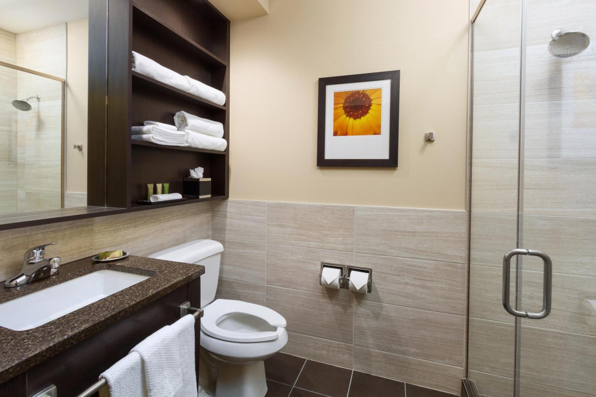 Aerostay Sioux Falls Room photo